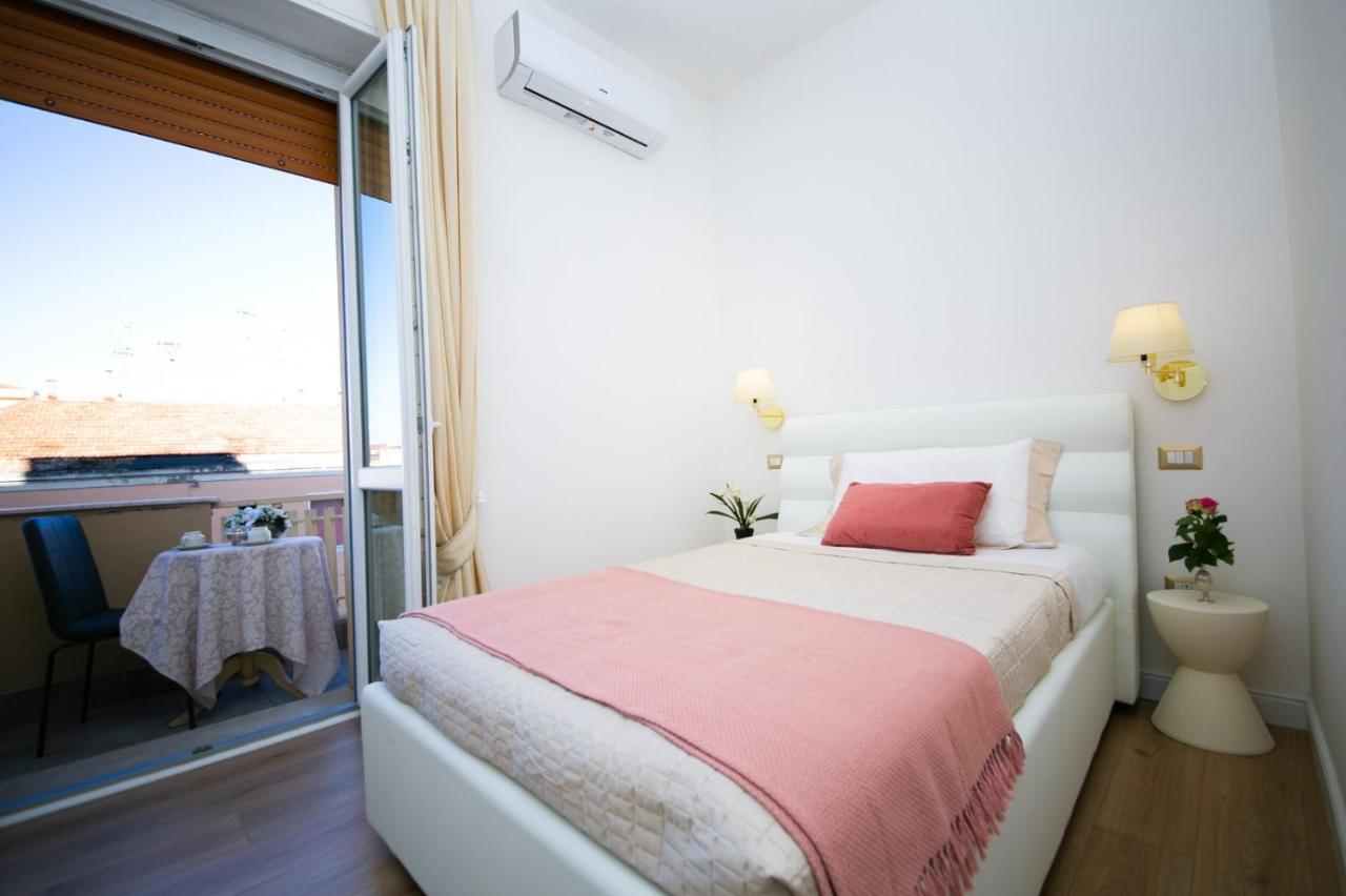 Viale Italia Boutique Rooms Σάσαρι Εξωτερικό φωτογραφία